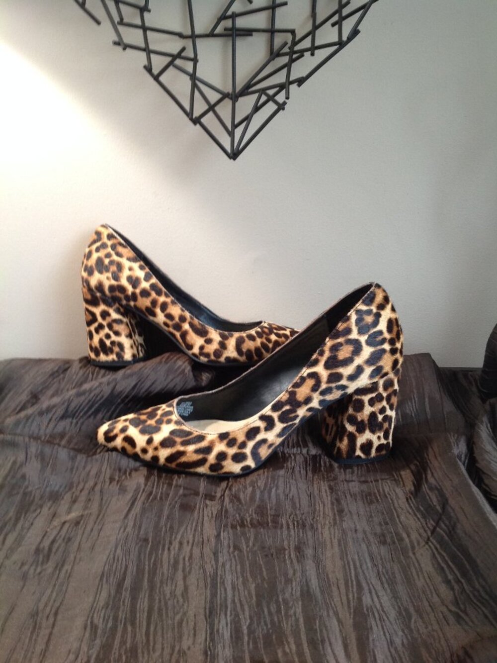 Sole Society Twila Calf Hair Leopard Print Pointed Toe Chunky Heel Pumps 6.5